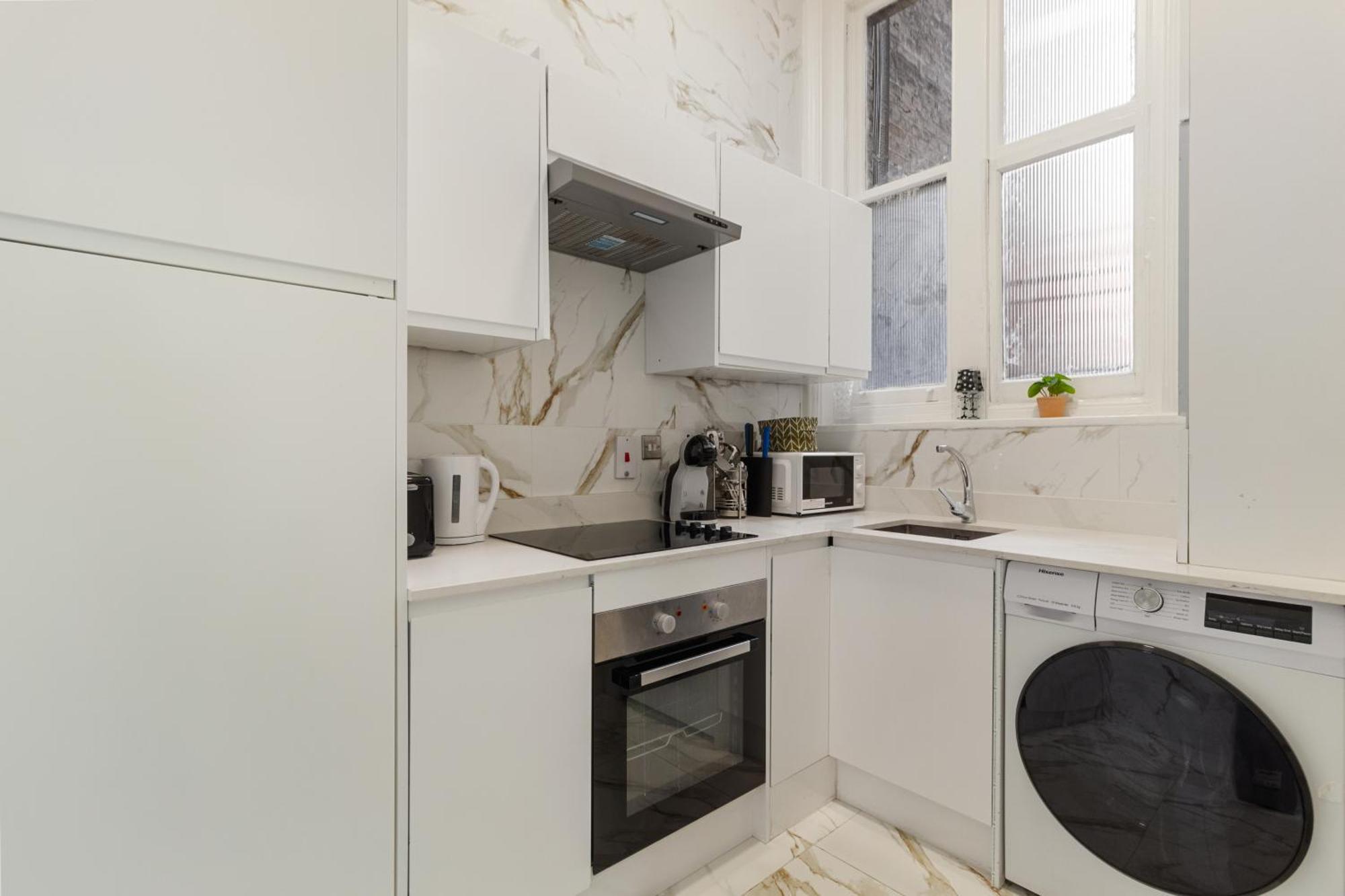 Oxford Street 1 Bedroom Shopping Retreat! 3Gc 런던 외부 사진