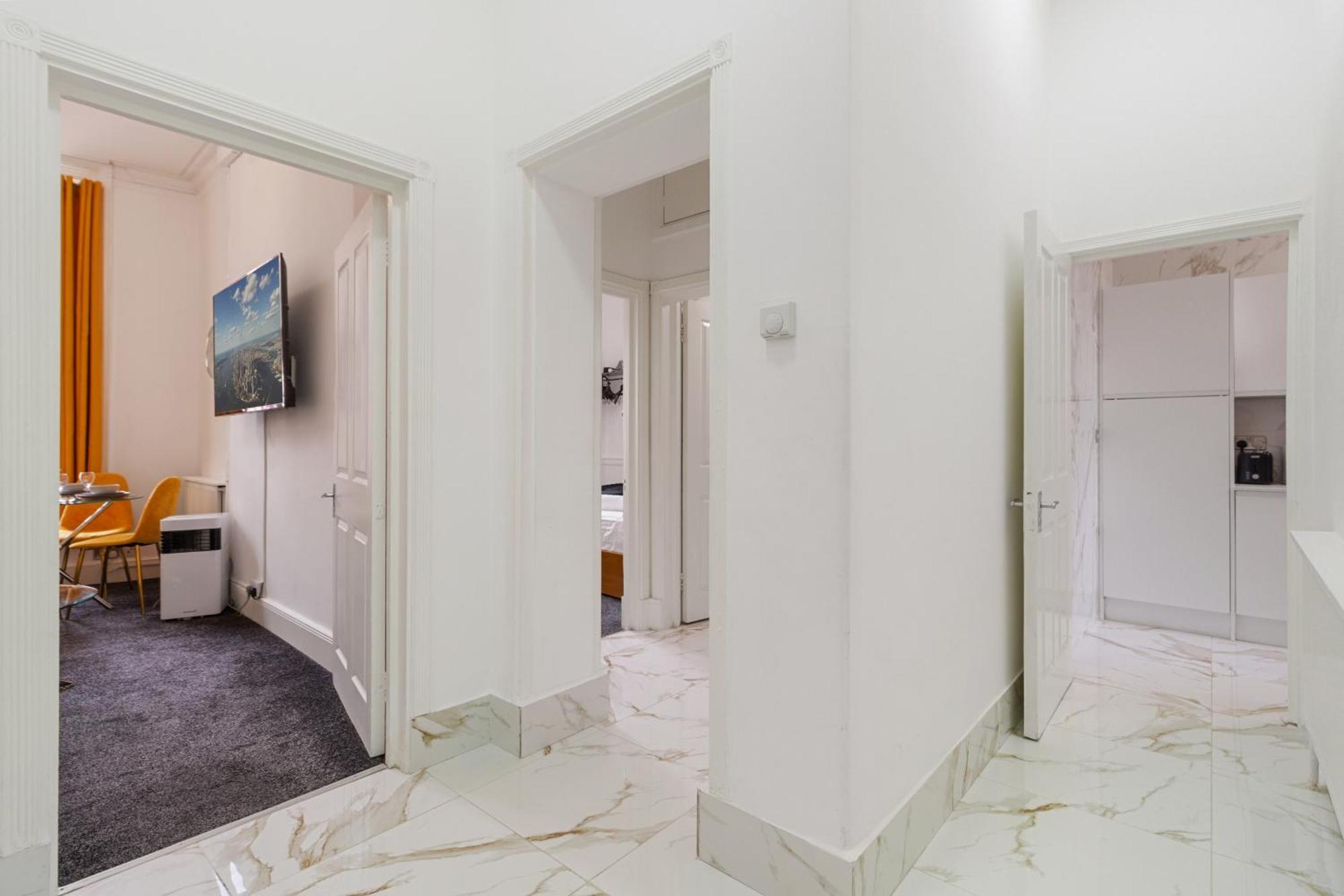 Oxford Street 1 Bedroom Shopping Retreat! 3Gc 런던 외부 사진